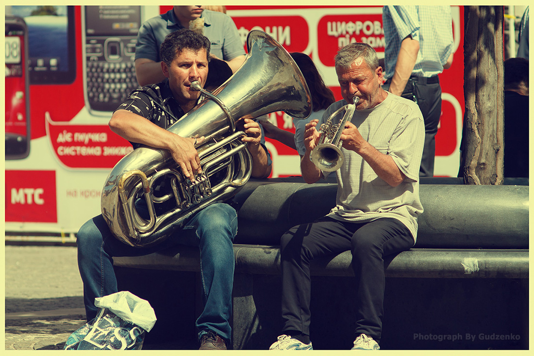  StreetBand )))