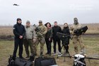 Квадрокоптери «Кажан», антидронові рушниці, планшети: чергова допомога від Дніпра військовим