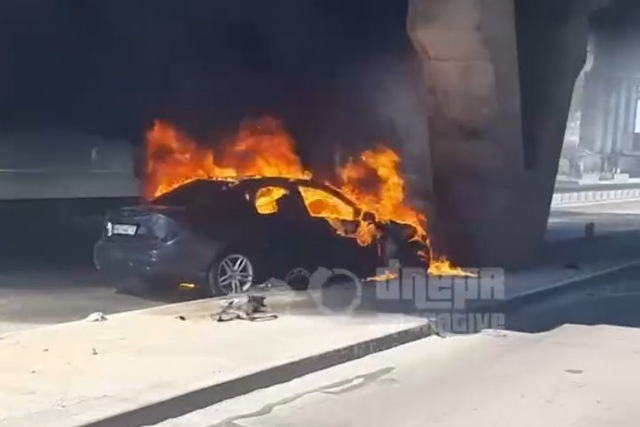      Mercedes       ( )