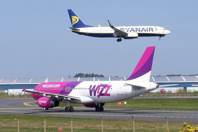    Wizz Air  Ryanair    