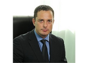         2016 